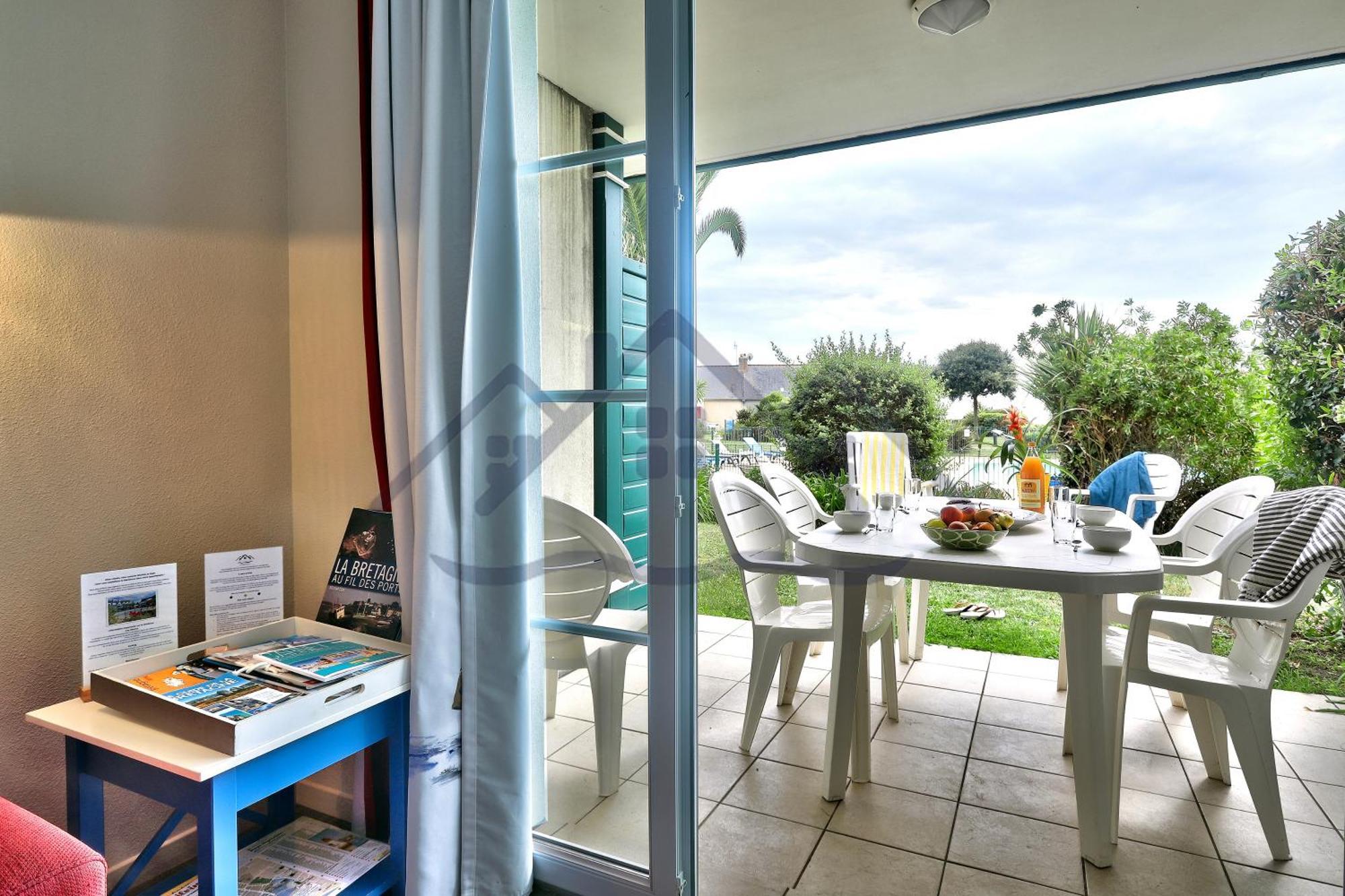 Localise - A06 - Entierement De Plain-Pied Avec Petite Vue Mer - Donnant Sur La Piscine Et Le Jardin - Wifi Inclus - Draps Inclus - Guilvinec Buitenkant foto