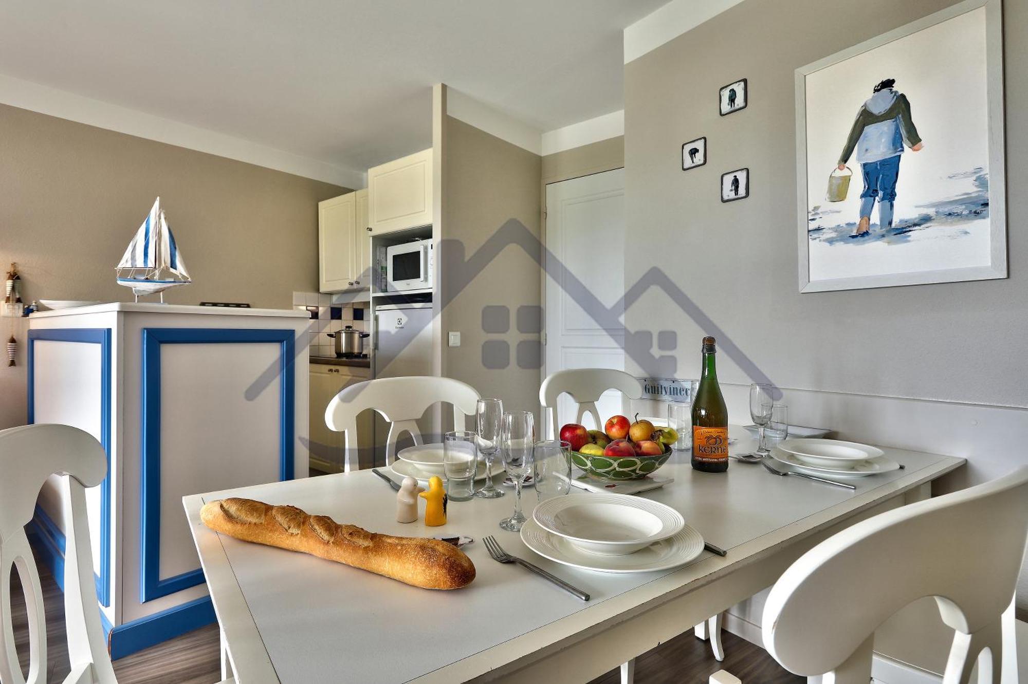 Localise - A06 - Entierement De Plain-Pied Avec Petite Vue Mer - Donnant Sur La Piscine Et Le Jardin - Wifi Inclus - Draps Inclus - Guilvinec Buitenkant foto