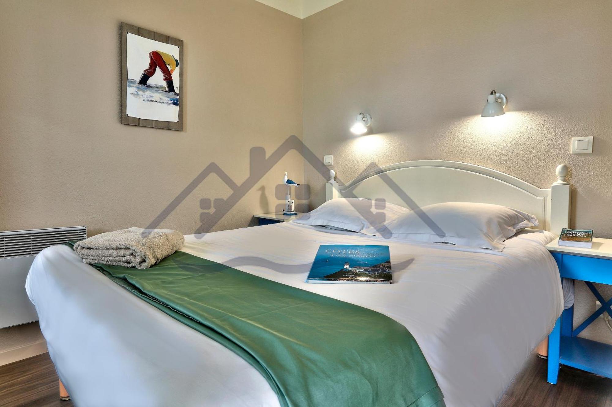 Localise - A06 - Entierement De Plain-Pied Avec Petite Vue Mer - Donnant Sur La Piscine Et Le Jardin - Wifi Inclus - Draps Inclus - Guilvinec Buitenkant foto